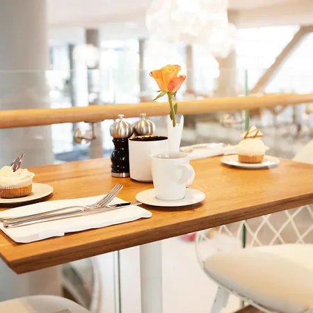 Otel Scandic Ornen 4*